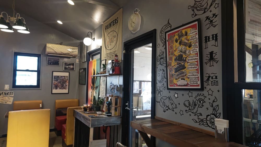 8 BOX CLUB